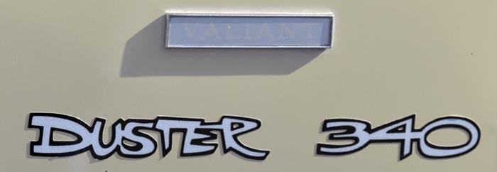Valiant Duster 340 nameplate
